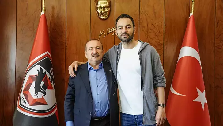 Gaziantep FK’da Selçuk İnan ile yollar ayrıldı