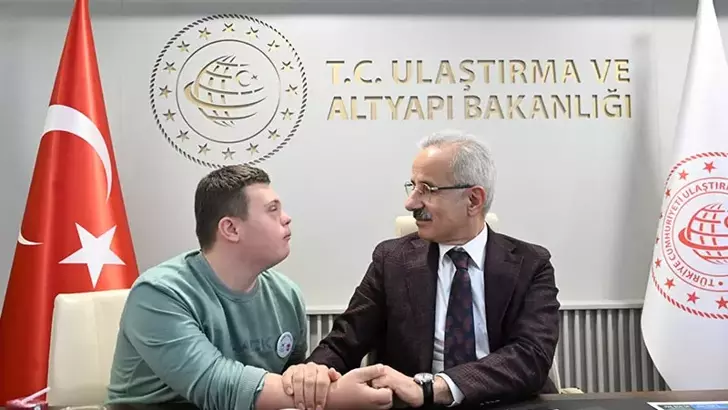 Bakan Uraloğlu: 7,8 Milyon Engelli Vatandaşımıza Ücretsiz Seyahat İmkanı Sunuldu