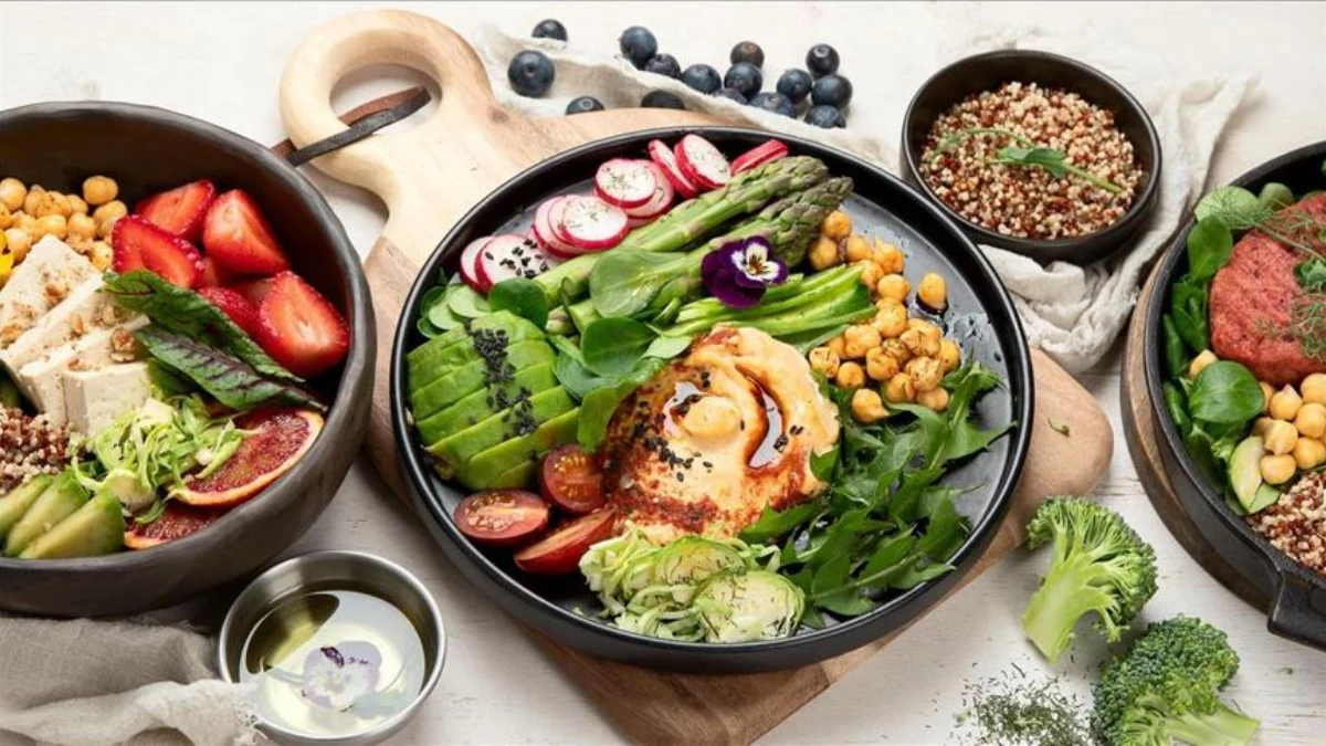 Salata Tükettiğinizi Sanarken Aslında Mikroplastik Tüketiyor Olabilirsiniz