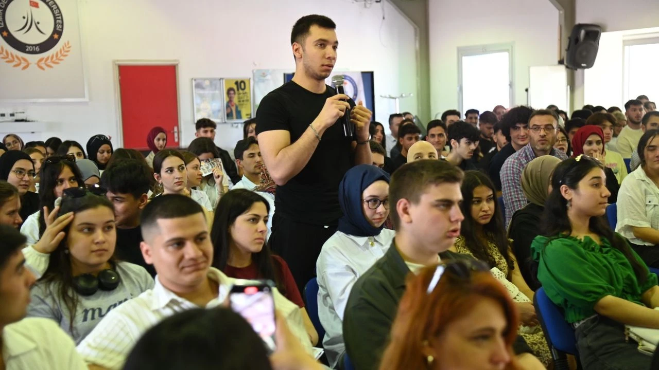 Manisa Büyükşehir Belediyesi, öğrencilere yönelik tanıtım etkinliği düzenledi