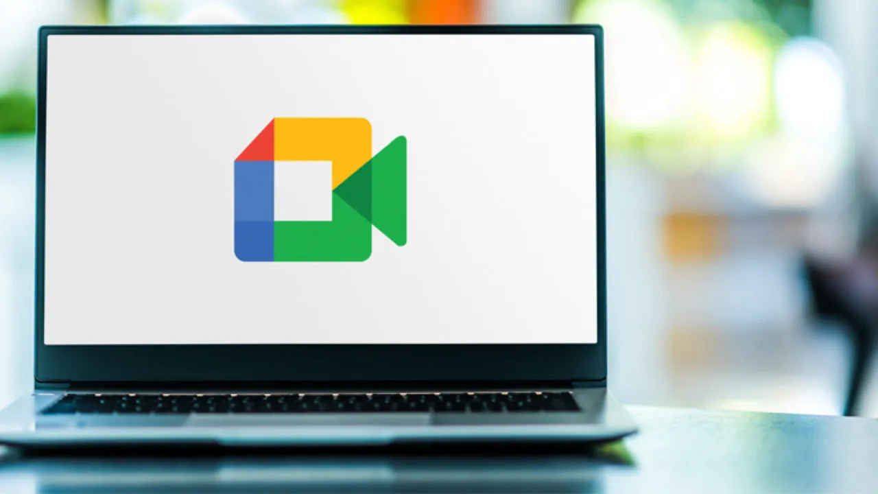 Google Meet, merakla beklenen yapay zeka özelliğini kullanıma sundu!
