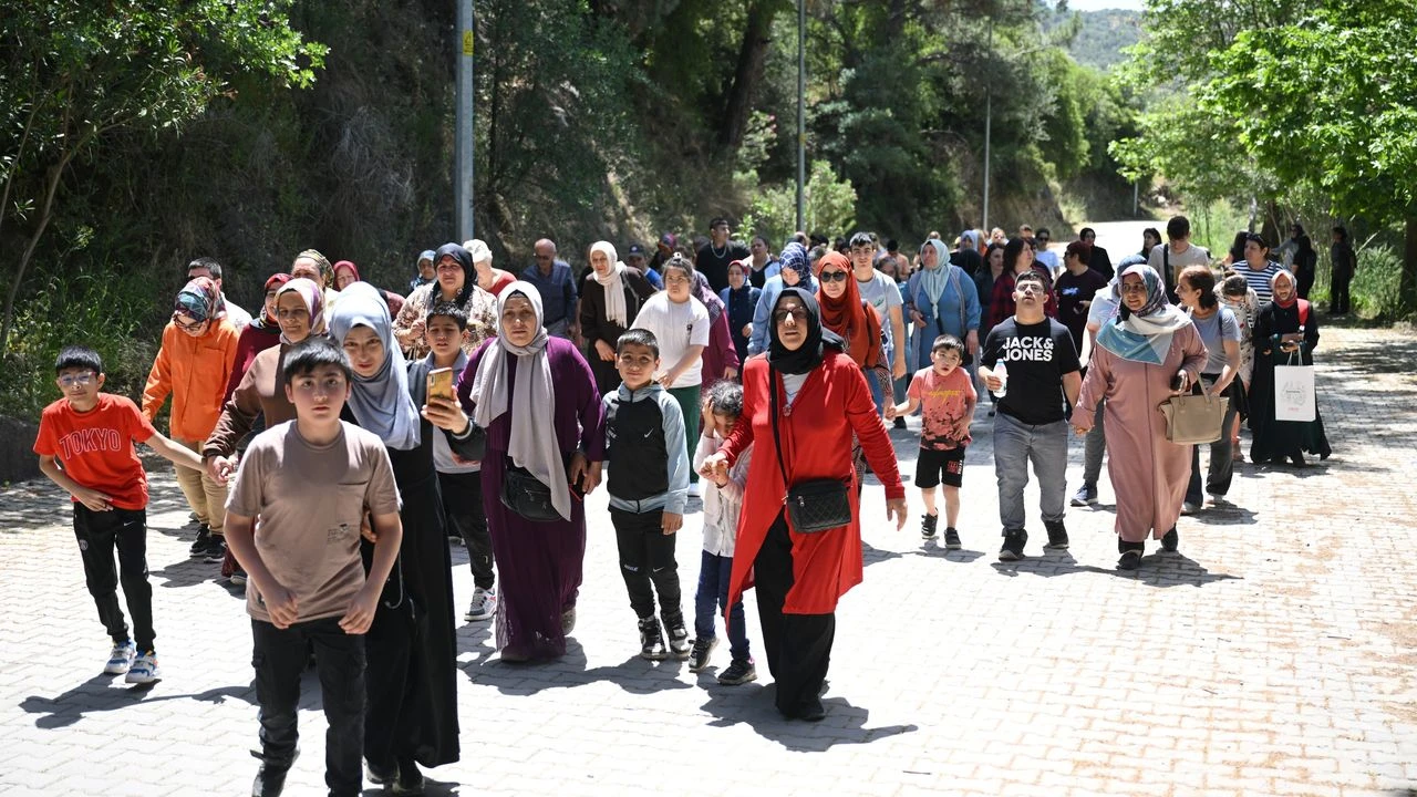 Bornova Belediyesi, Engelliler Haftası’nı Farkındalık Etkinlikleriyle Kutluyor