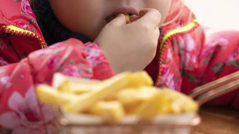 Çocuk Sağlığındaki Büyük Risk Artan Obezite!
