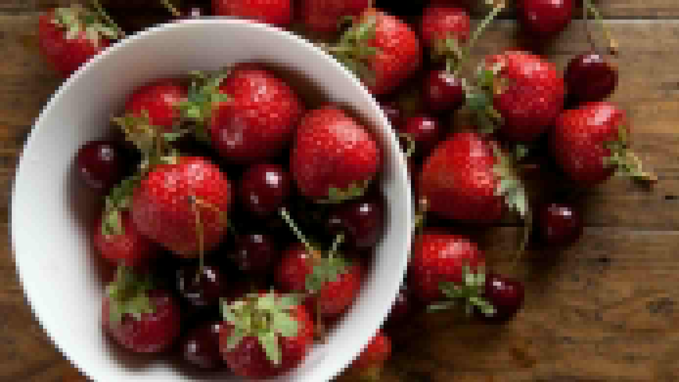 Kırmızı Meyvelerin Kalp Sağlığına Faydaları