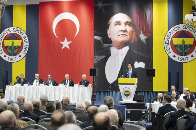 SON DAKİKA | Fenerbahçe, kulübe ulaşan imza sayısını açıkladı - 2. Foto