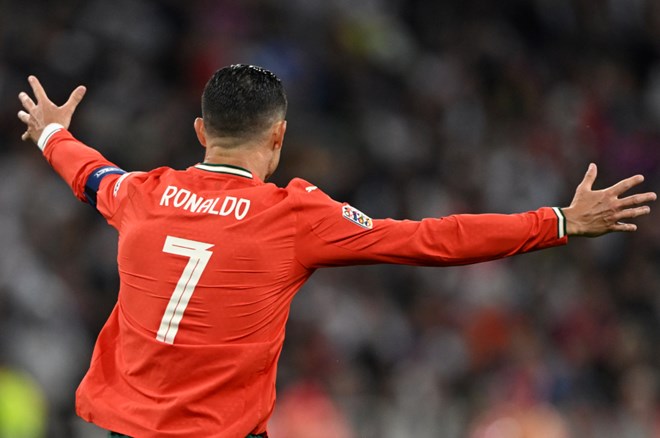 Dünya, Ronaldo'nun Almanya maçında yaptığını konuşuyor: Ülke ayağa kalktı - 2. Foto