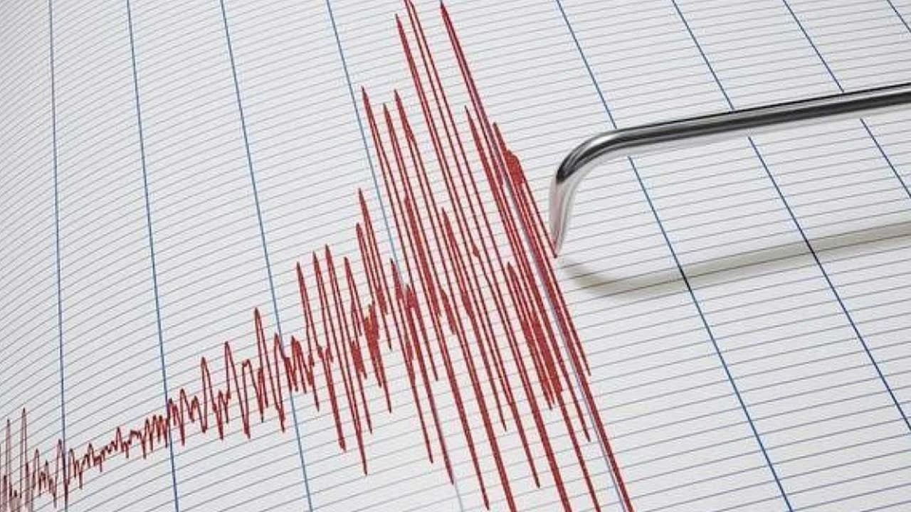 AFAD’dan Duyuru Geldi: Ege Denizi’nde 5 Büyüklüğünde Deprem Meydana Geldi!